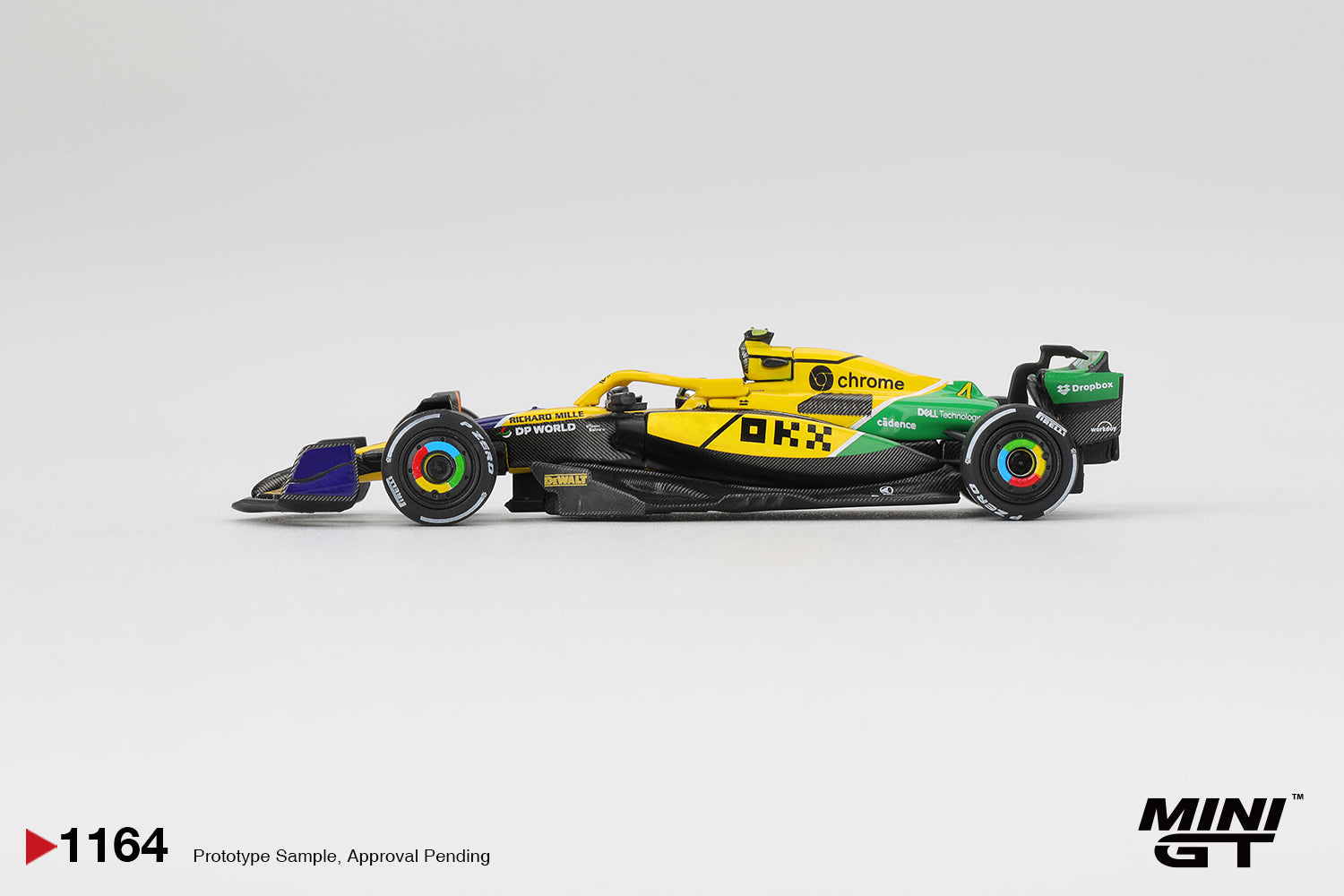 (Pre-order) MINI GT #1164 McLaren MCL38 #4 Lando Norris 2024 F1  2024 Monaco GP