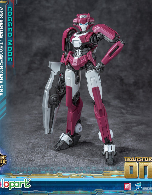 Load image into Gallery viewer, TRANSFORMERS ONE AMK (Cogged Mode) Elita-1 Model Kit
