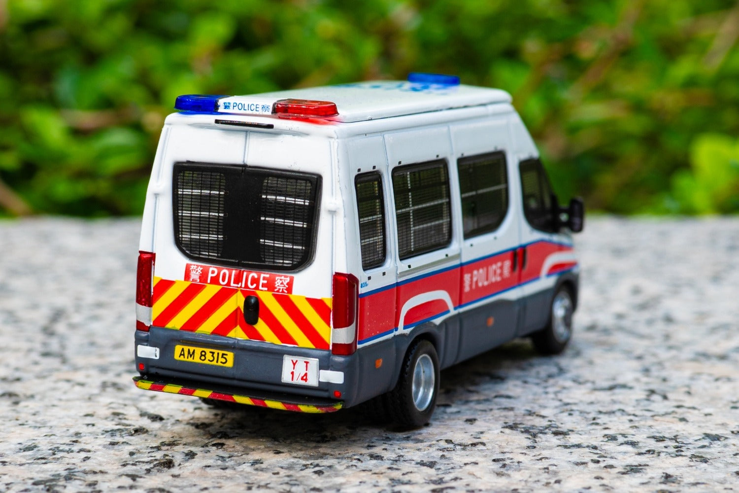 Tiny City HKP07 Die-cast Model Car - IVECO Daily Police Patrol Car (AM8315)