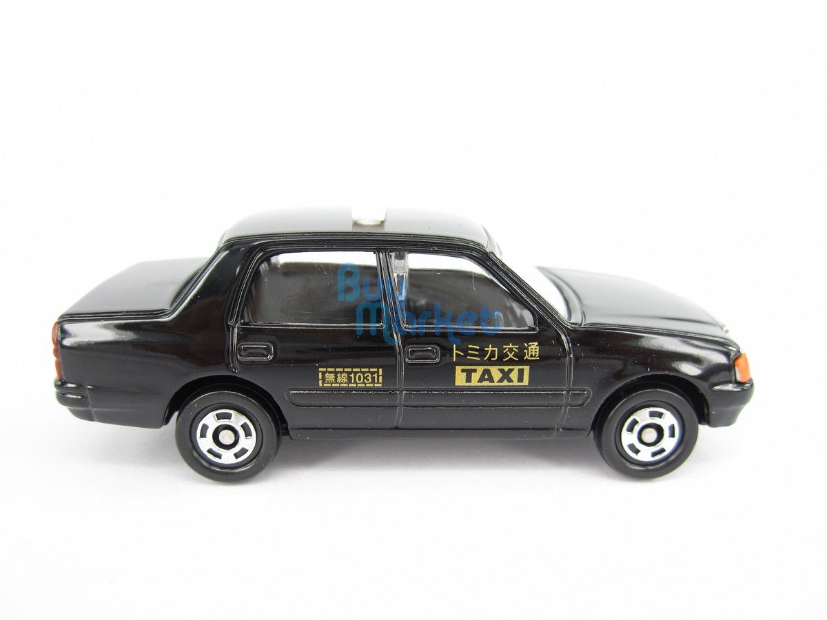 Takara Tomy Tomica #51 Toyota Crown Comfort Japan Taxi Sca. 1/63 Diecast Toy Car