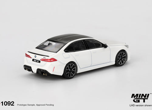 Load image into Gallery viewer, (Pre-order) MINI GT 1/64 #1092 BMW M5 Alpine White LHD Diecast Model Car
