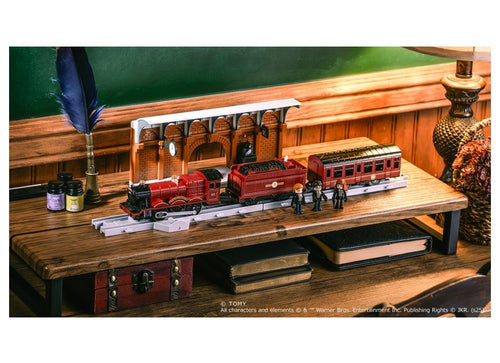 Load image into Gallery viewer, Takara Tomy Plarail Train Set - Plarail Harry Potter Hogwarts Express Set
