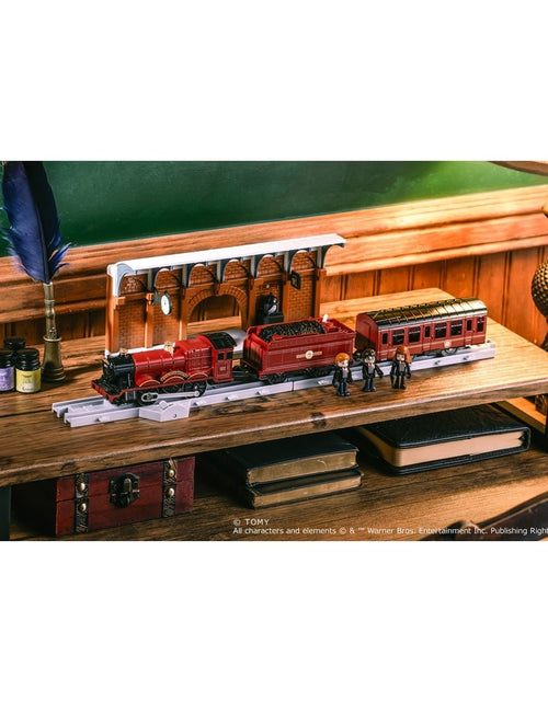 Load image into Gallery viewer, Takara Tomy Plarail Train Set - Plarail Harry Potter Hogwarts Express Set
