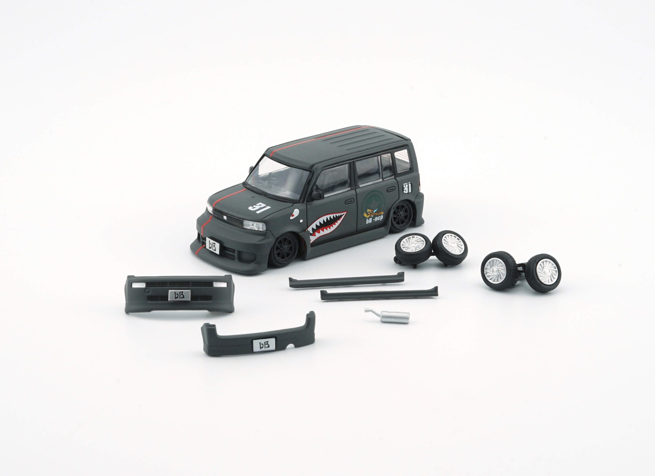 BMC 1/64 Toyota 2000 bB - Matte Green + P40 Tiger Pattern (RHD) LTD
