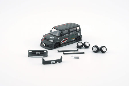 BMC 1/64 Toyota 2000 bB - Matte Green + P40 Tiger Pattern (RHD) LTD
