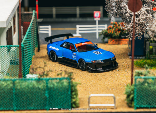 Load image into Gallery viewer, Tarmac Works Nissan Skyline (R32) Widebody 10th Anniversary Ver.
