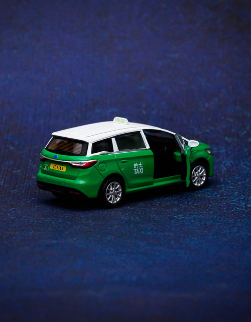 Load image into Gallery viewer, Tiny City PTV22 Die-cast Model Car - e6 Electric Taxi (New Territories) (ZC8145)
