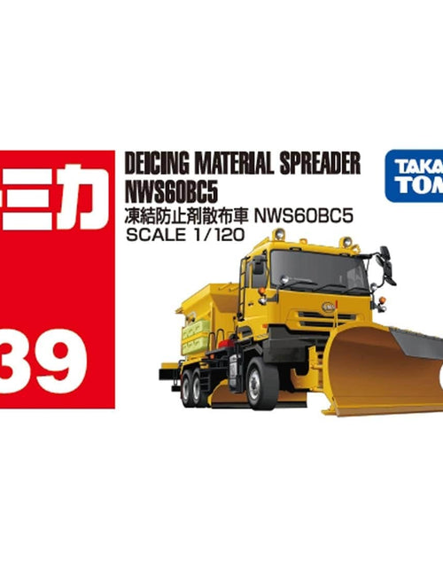 Load image into Gallery viewer, Takara Tomy Tomica #39 1/120 Deicing Material Spreader NWS60BC5 model car
