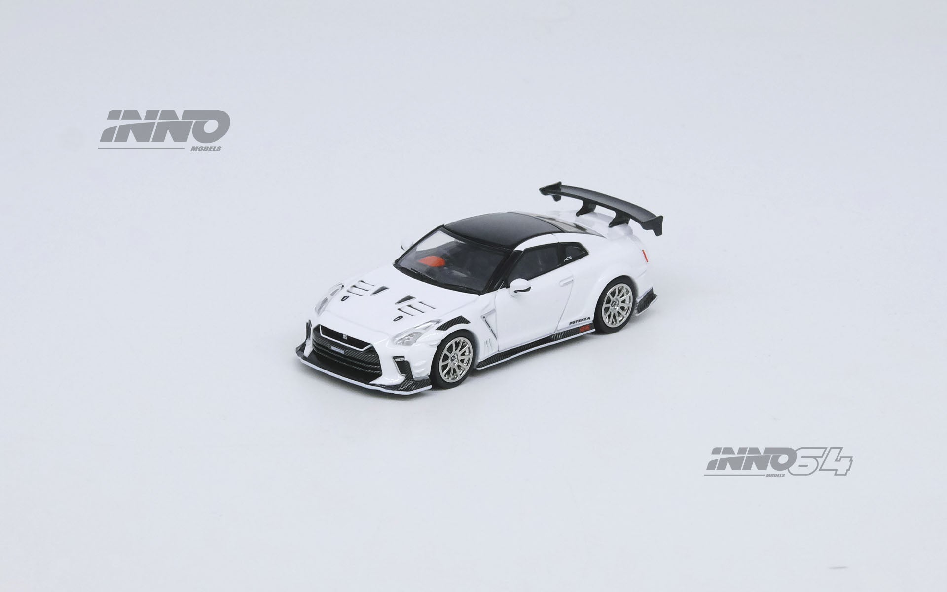 INNO64 MODEL 1/64 NISSAN GT-R (R35) TOP SECRET Tokyo Auto Salon 2021