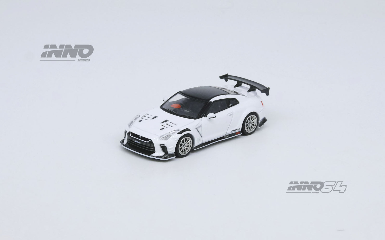INNO64 MODEL 1/64 NISSAN GT-R (R35) TOP SECRET Tokyo Auto Salon 2021