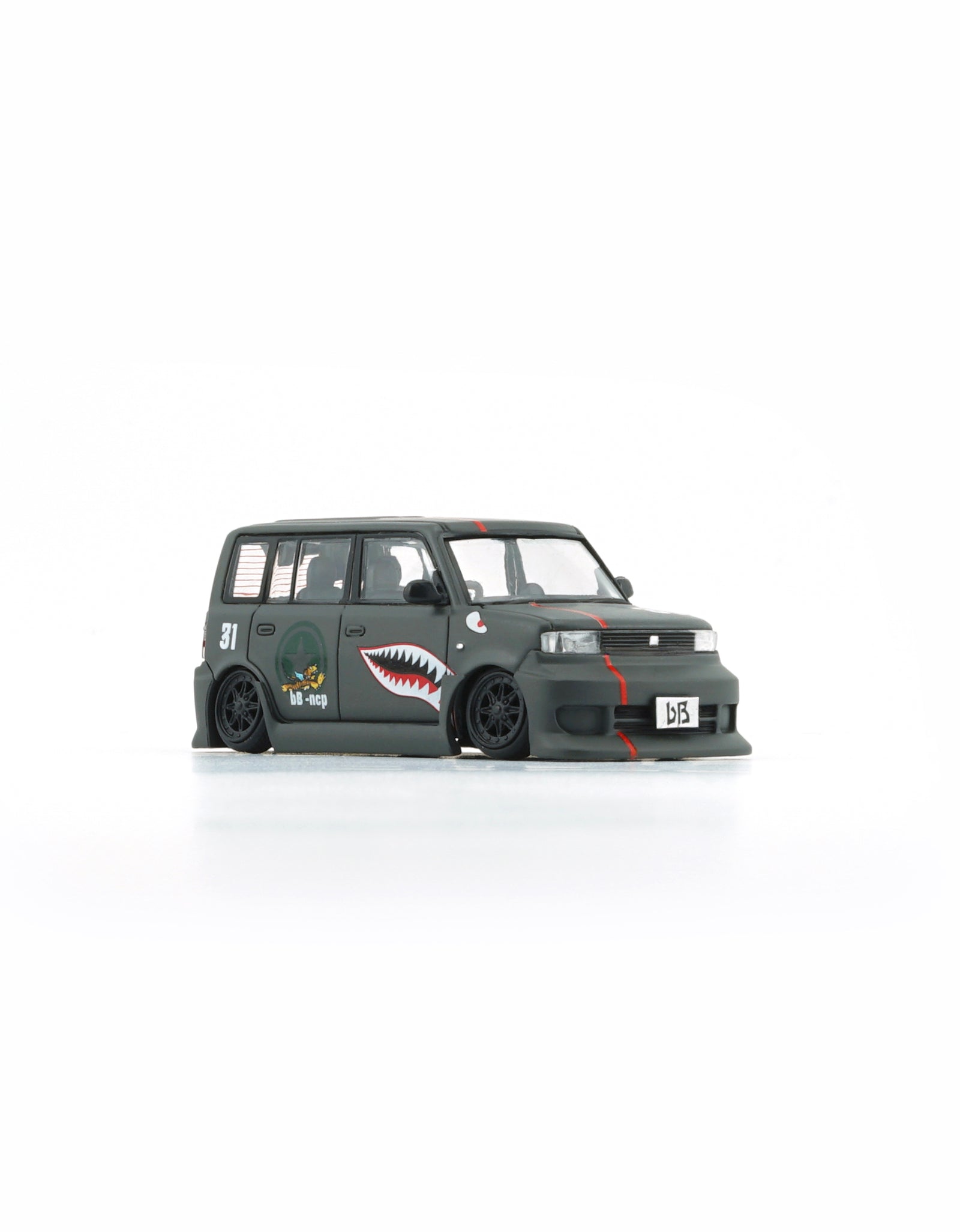 BMC 1/64 Toyota 2000 bB - Matte Green + P40 Tiger Pattern (RHD) LTD