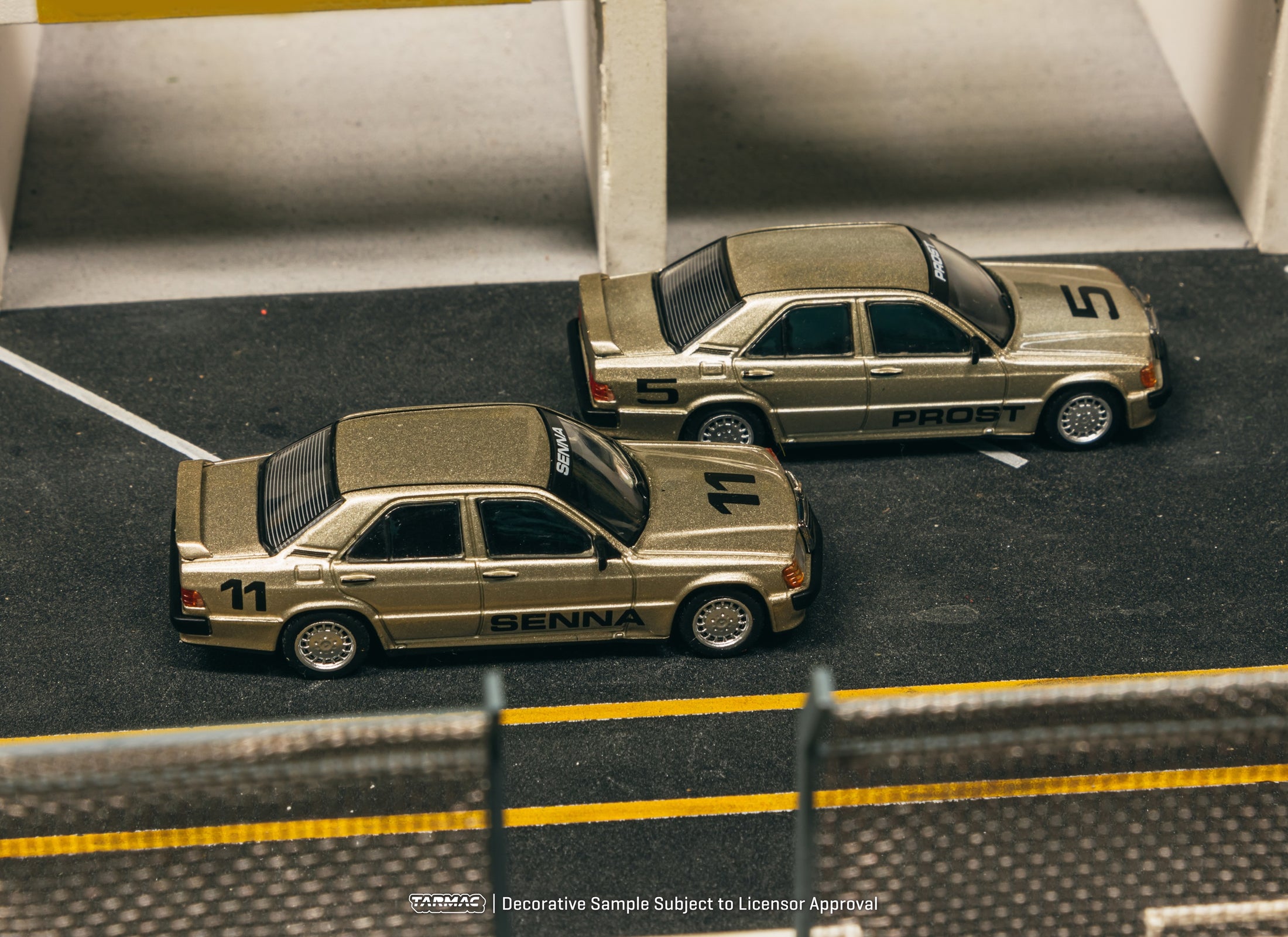 Tarmac Works 1/64 Mercedes-Benz 190 E 2.3-16 Race of Champion 1984