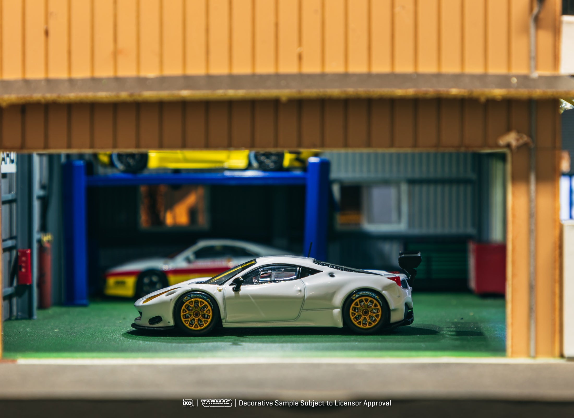 Tarmac Works 1/64 Ferrari 458 Italia GT3 White Diecast Model Car