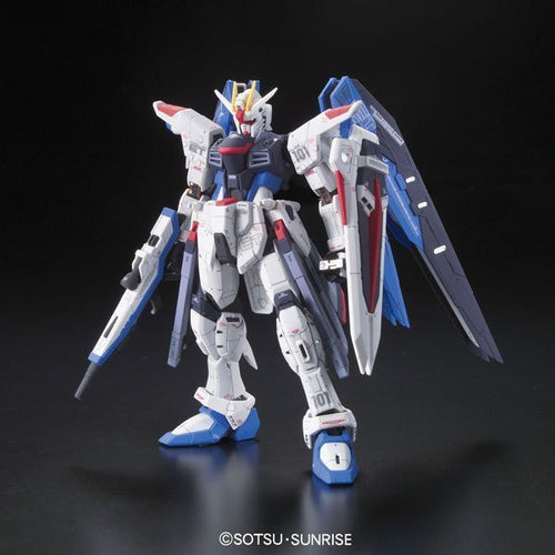 Load image into Gallery viewer, Bandai RG 1/144 ZGMF-X10A Freedom Gundam (Gundam Model Kits)
