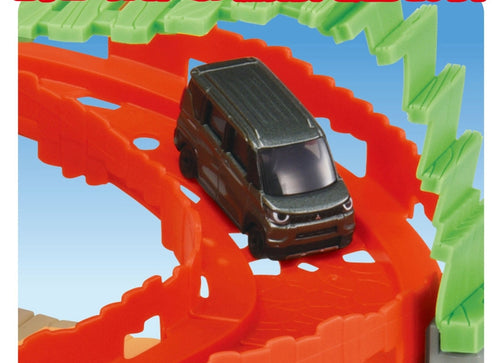Load image into Gallery viewer, Takara Tomy Adventure Continent Ania Kingdom King Gold Mountain
