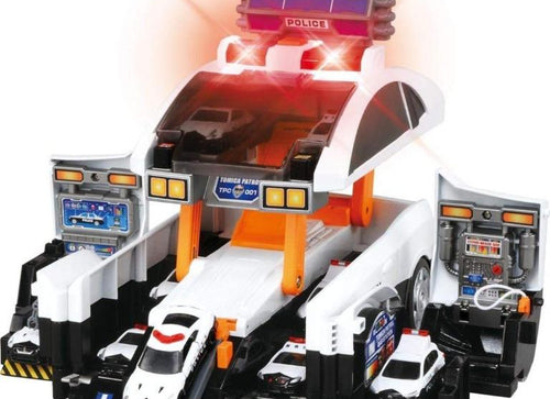 Load image into Gallery viewer, Takara Tomy Tomica World Transform Dispatch! Scramble Big Patrol police car
