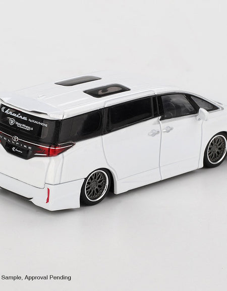 MINI GT #1180 Toyota Alphard 40 KUHL White RHD Diecast Model Car