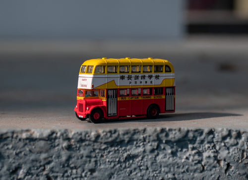 Load image into Gallery viewer, Tiny City KMB53 Die-cast 1/110 Model KMB Daimler A Bus Captain Training School
