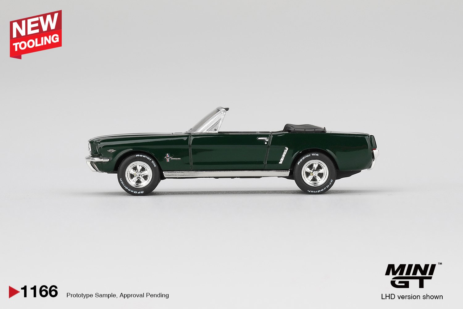 MINI GT #1166 Ford Mustang Convertible 1964 Highland Green Model Car