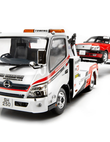 TINY City Hong Kong Hino 300 World Champion Tow Truck Scale 1/18 Model Car