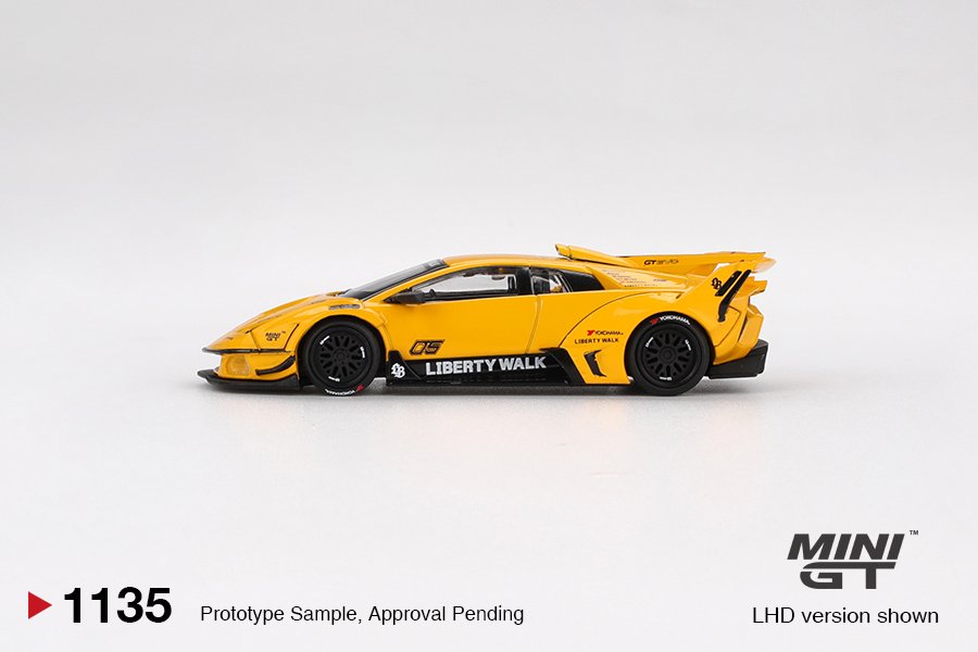MINI GT #1135 LB-Silhouette WORKS MURCIELAGO GT Evo Yellow LHD