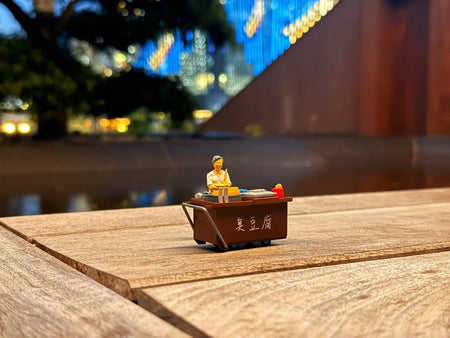 TINY Hong Kong City 1/35 #11 Stinky Tofu Cartful Diecast paint Figure