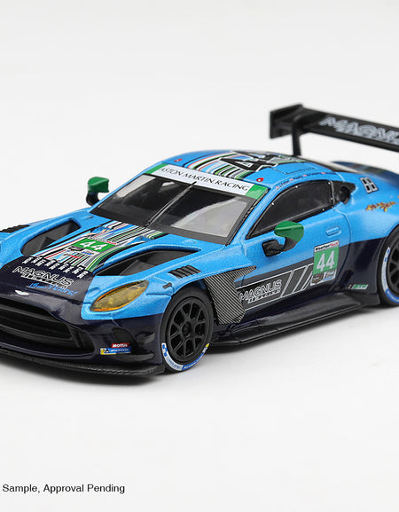 (Pre-order) Mini GT #1334 Aston Martin Vantage GT3 Evo#44 Magnus Racing 2025IMSA