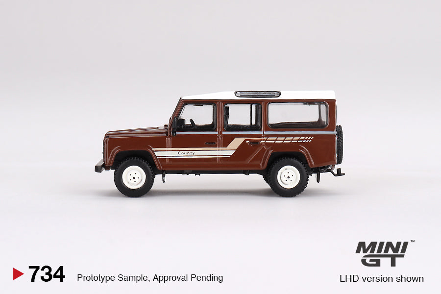 Mini GT #734 Land Rover Defender 110 1985 County Station Wagon LHD