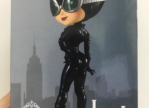 Load image into Gallery viewer, Banpresto Q Posket DC characters Catwoman Special Color Version Figure 14cm
