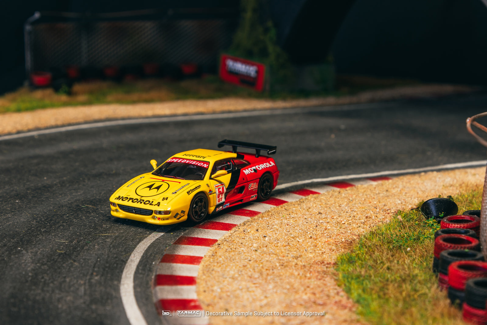 Tarmac Works 1/64 Ferrari F355 Challenge World Challenge Series 2000