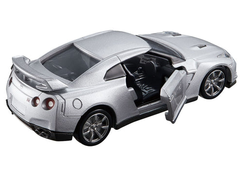 Load image into Gallery viewer, Takara Tomy Tomica Premium No. 17 Nissan GT-R Diecast Model Car
