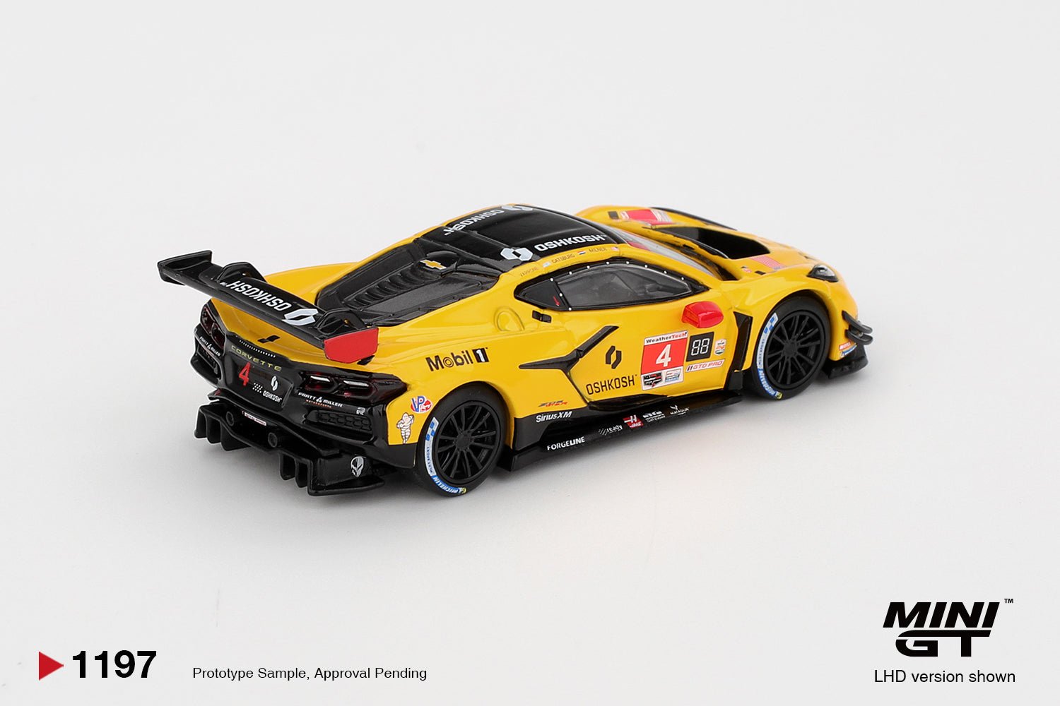 (Pre-order) MINI GT #1197 Chevrolet Corvette Z06 GT3.R #4  Corvette Racing
