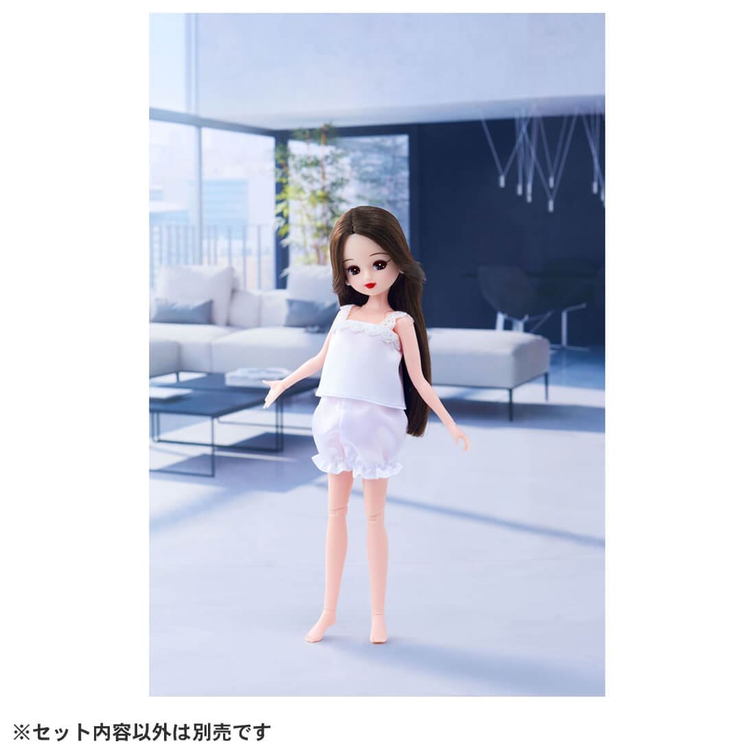 Takara Tomy Licca Rika-chan (Licca-chan) Stylish Photogenic Viola Doll
