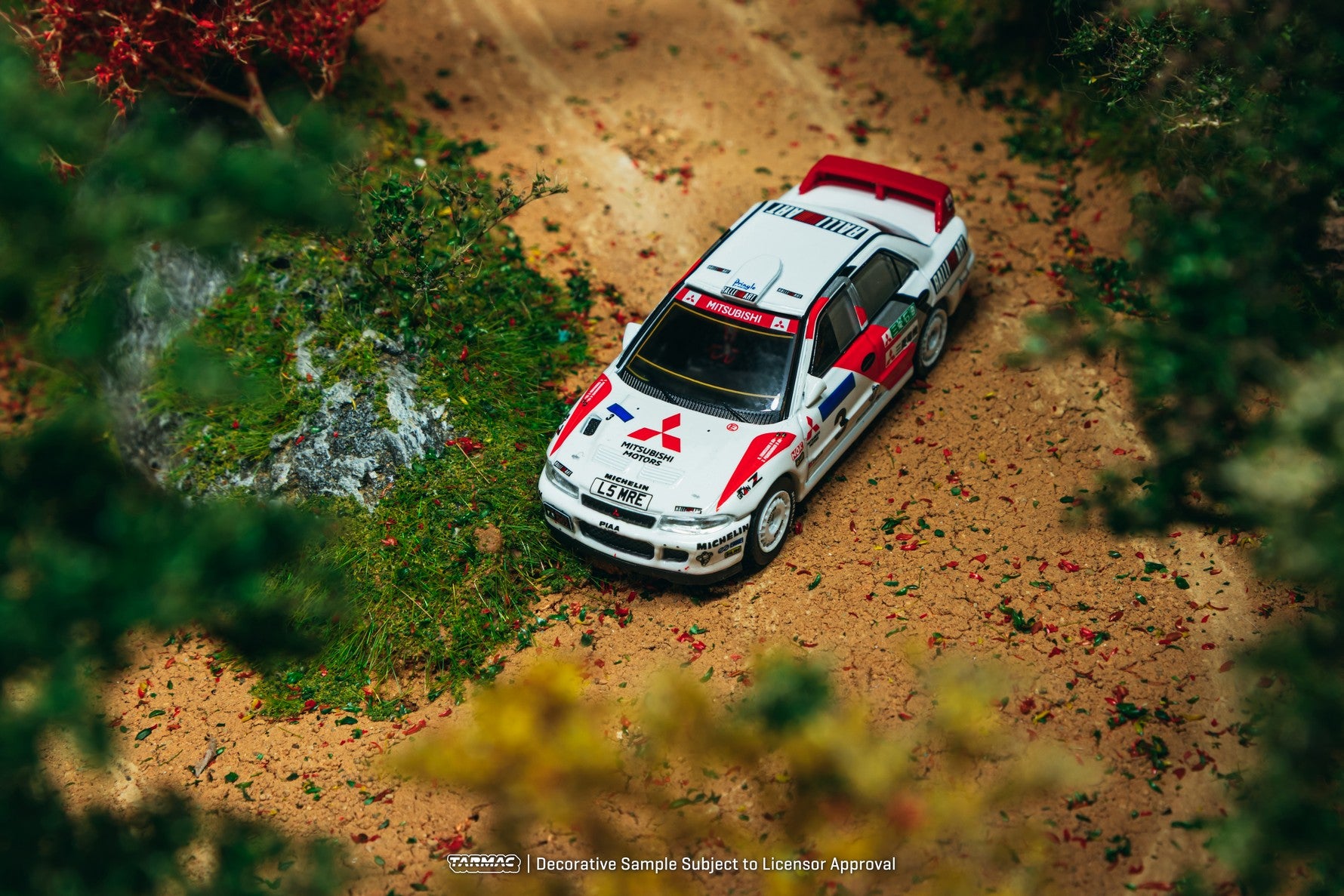 (Pre-order) Tarmac Works Mitsubishi Lancer Evolution II Hong Kong Beijing Rally