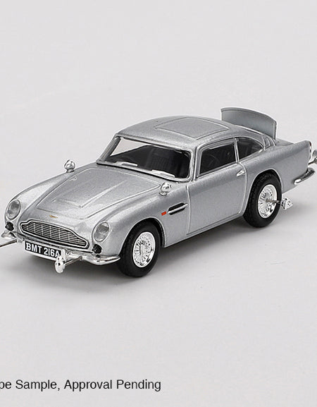 Mini GT #900 1/64 007 Aston Martin DB5 Goldfinger with Poster Cards