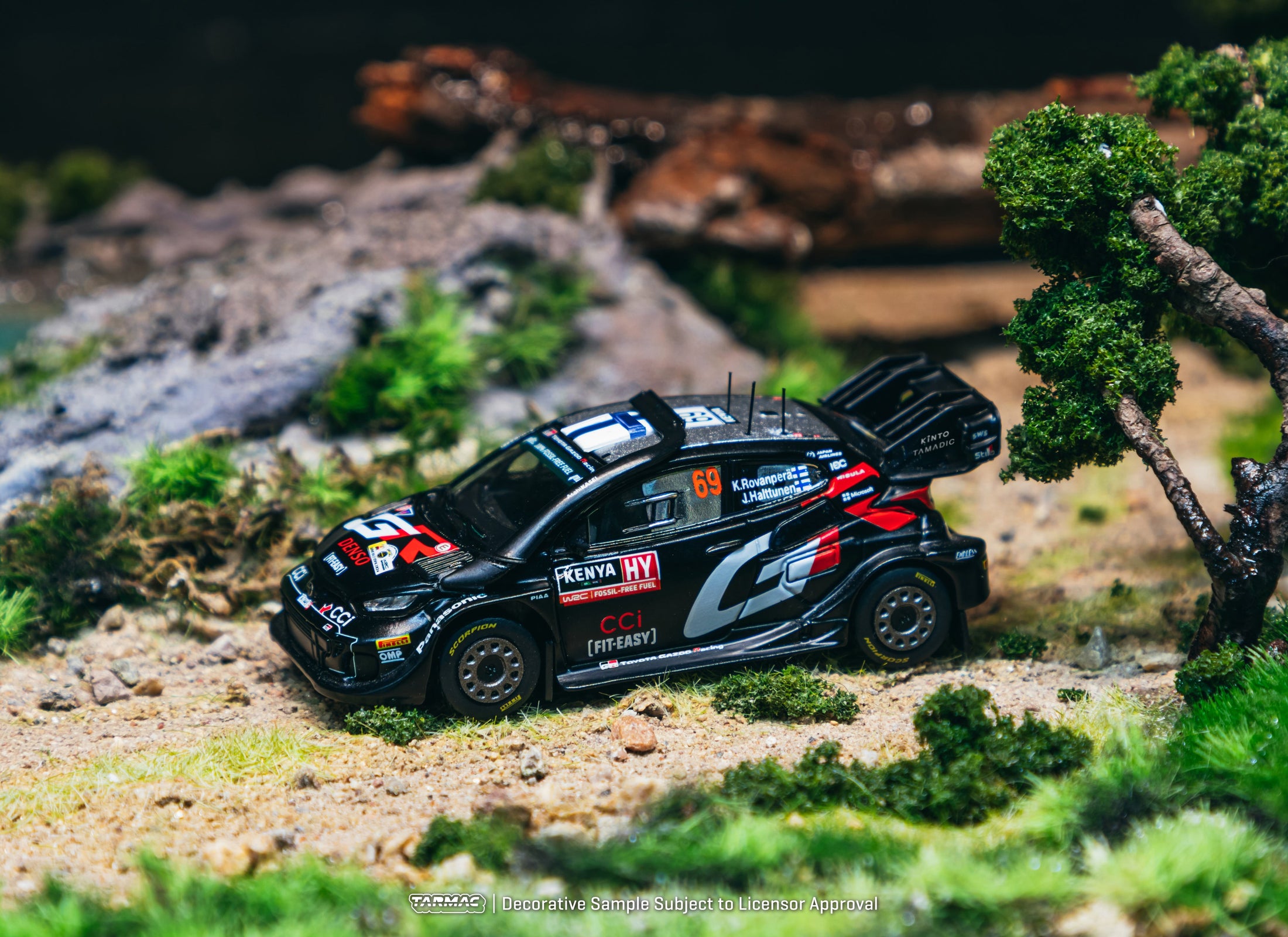 (Pre-order) Tarmac Works 1/64 Toyota GR YARIS Rally1 HYBRID Safari Rally Kenya