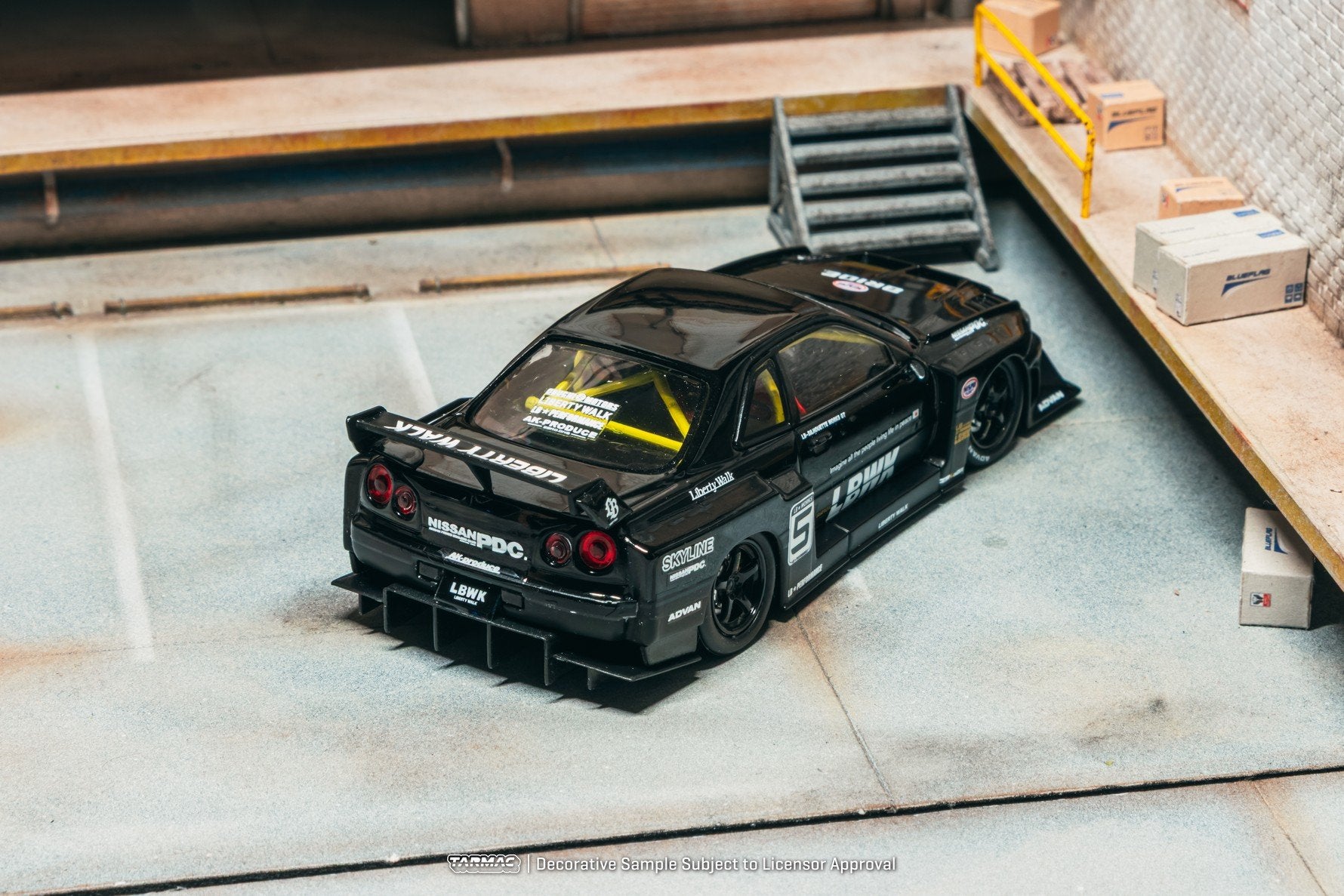 Tarmac Works 1:43 LB-ER34 Super Silhouette SKYLINE Black