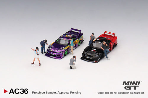 Load image into Gallery viewer, Mini GT 1/64 MGTAC36 Figurine: Car Enthusiasts Figure set
