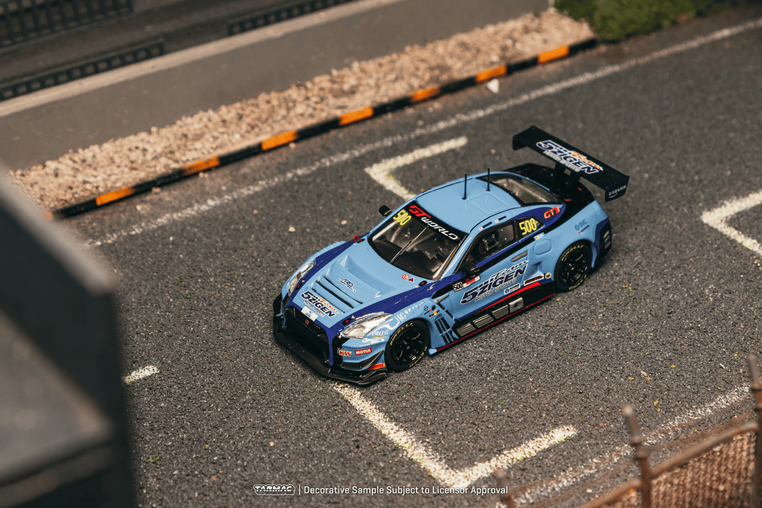 (Pre-order) Tarmac Works 1/64 Nissan GT-R NISMO GT3 GT World Challenge Asia 2025