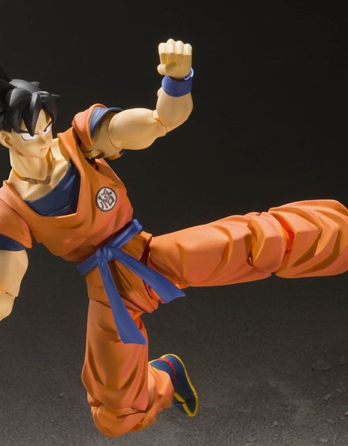 Load image into Gallery viewer, Bandai S.H.Figuarts Son Goku The Saiyan Grew Up on Earth Completed Action figure
