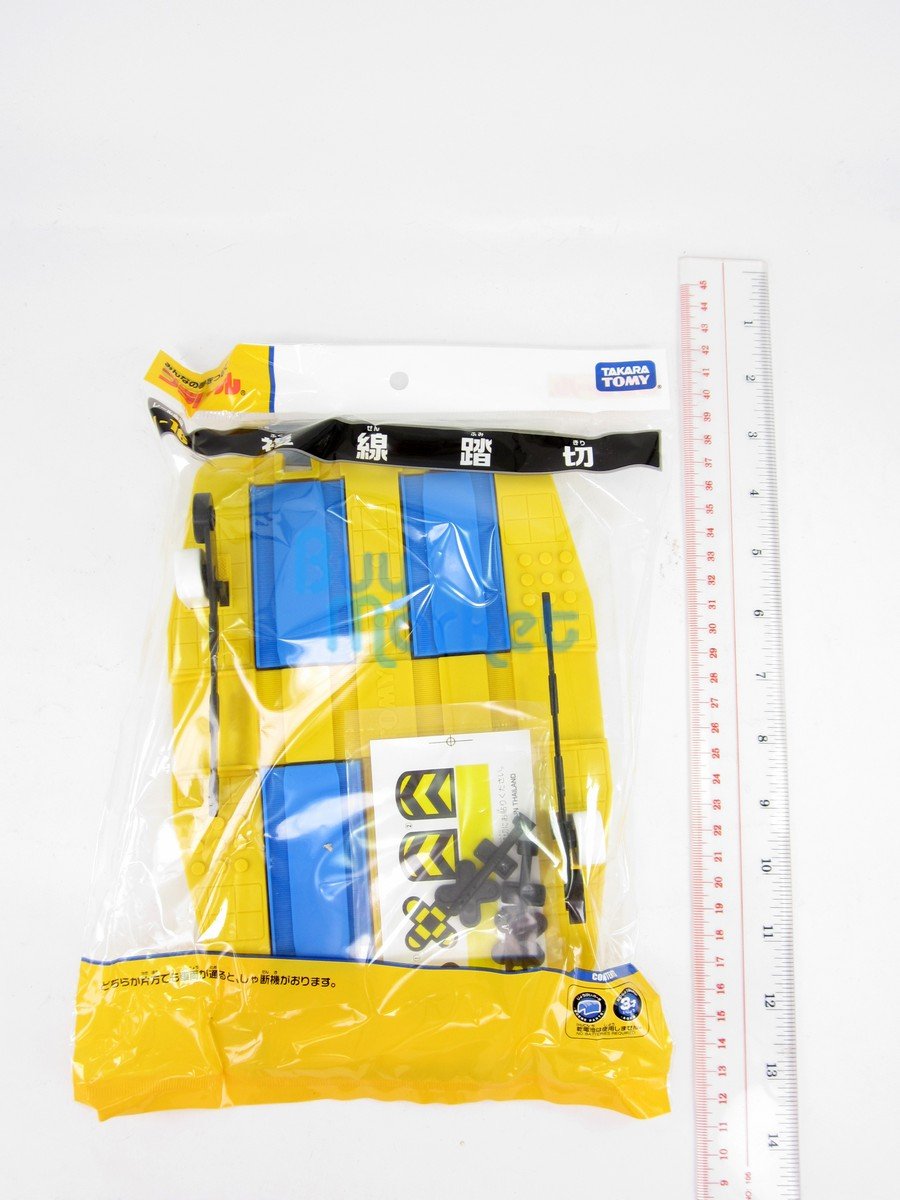 Takara Tomy Plarail Railway Train Accessories J-16 Double Road Crossing Japan
