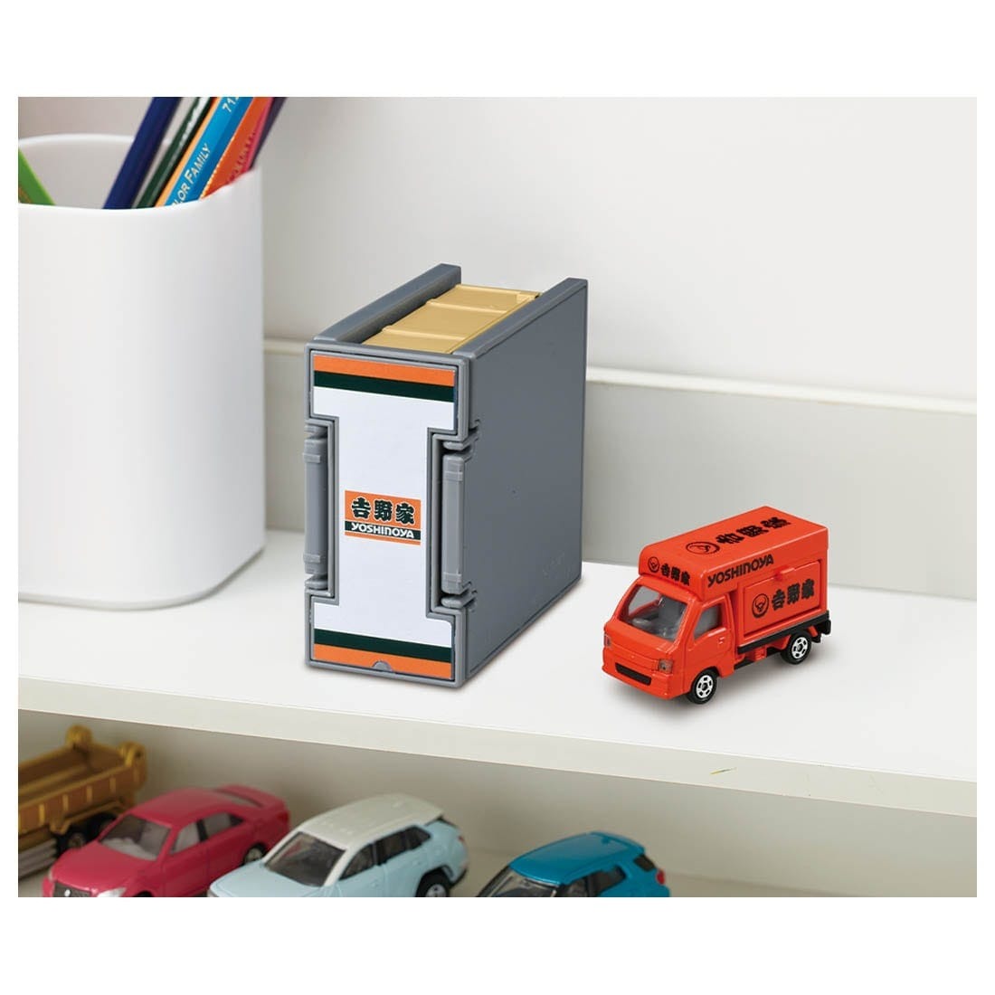 Takara Tomy Tomica World Tomica Town Yoshinoya  (w/ Tomica Car x 1)