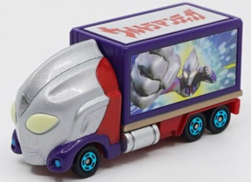 Load image into Gallery viewer, Takara Tomy Tomica-Ultraman UTC01 Ultraman Tiga Multi Type (Asia. Ver.)Model Car
