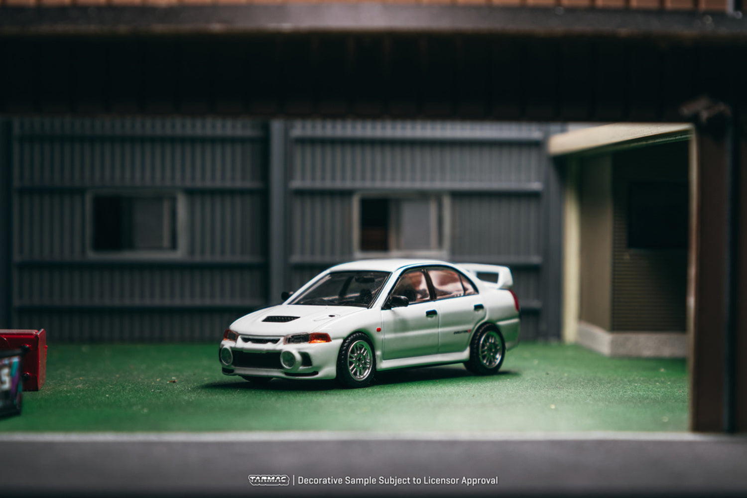 (Pre-order) Tarmac Works 1/64 Mitsubishi Lancer RS Evolution IV White Diecast