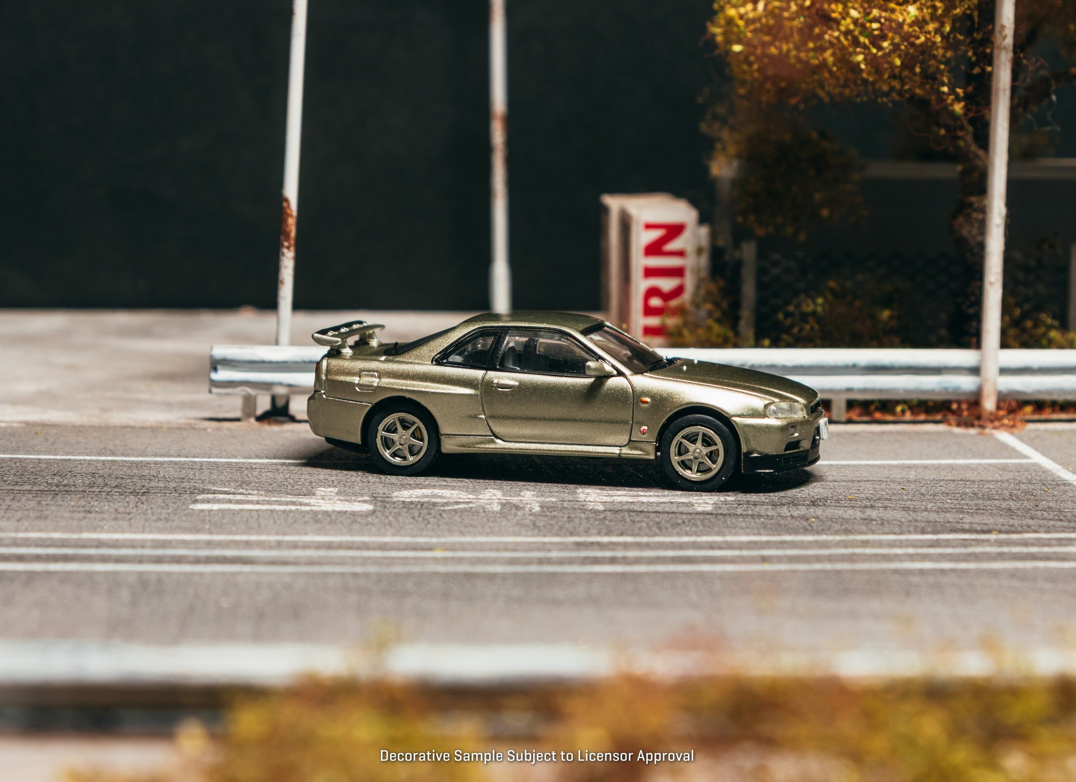 (Pre-order) Tarmac Works 1/64 Nissan Skyline GT-R R34 Millennium Jade JC64
