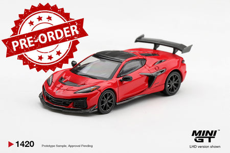 (Pre-order) Mini GT #1420 Chevrolet Corvette ZR1 Torch Red LHD Diecast Model Car