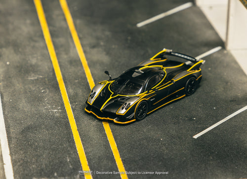 Load image into Gallery viewer, Tarmac Works 1/64 Pagani Huayra R Matt Black / Silver Model Car

