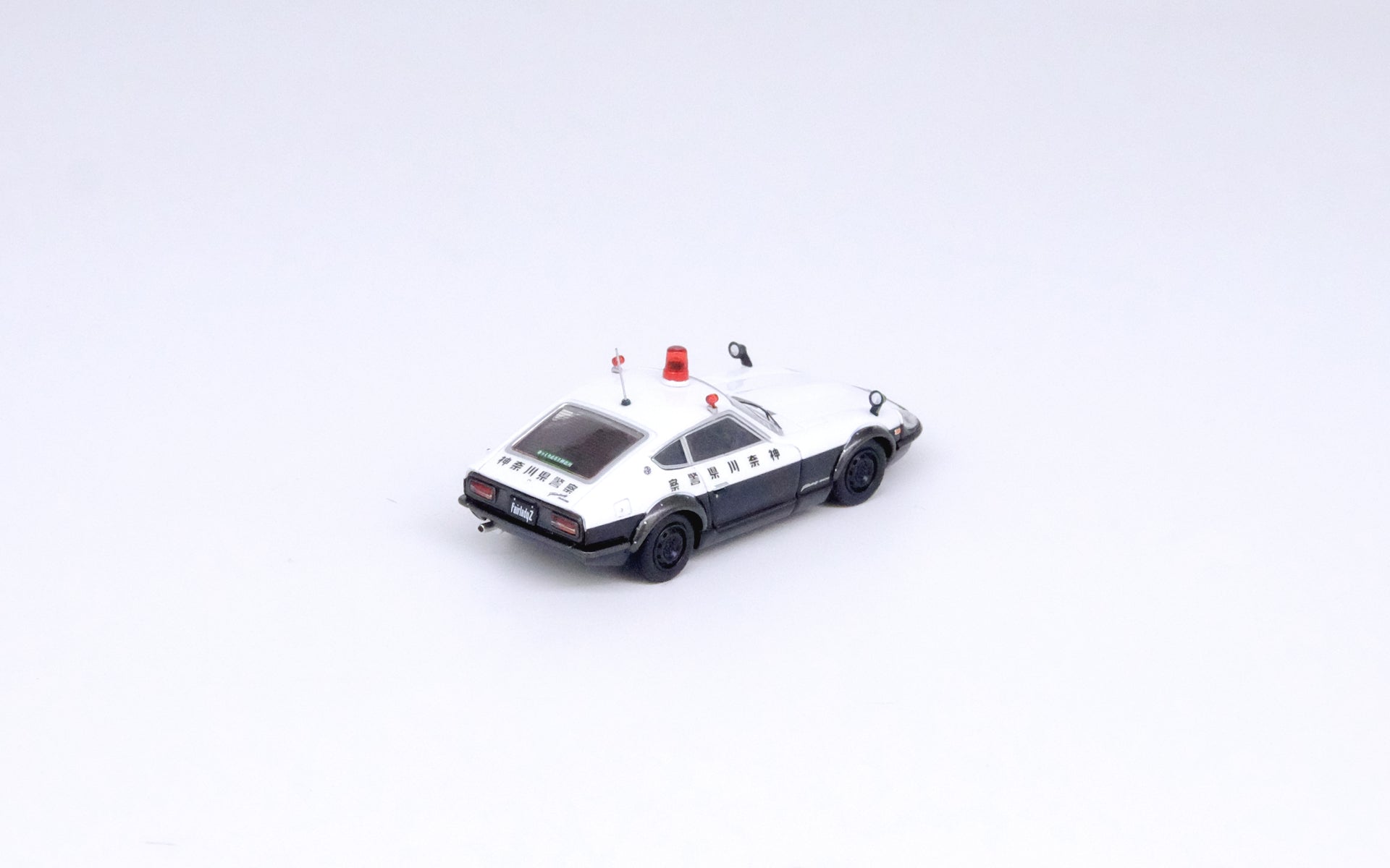 INNO64 1/64 die-cast Nissan fairlady 240zg (hs30) japanese police car