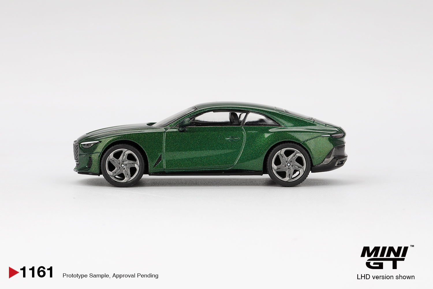 (Pre-order) MINI GT #1161 1/64 Bentley Batur Scarab Green Diecast Model Car