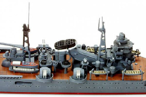 Load image into Gallery viewer, Tamiya #31344 1/700 IJN Japanese Light Cruiser KUMANO Model kit

